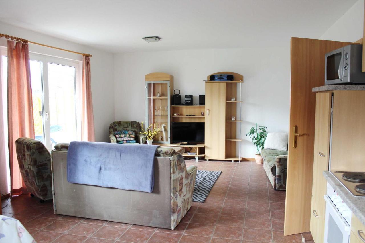 Ferienwohnungen Familie Piel Lutow Esterno foto