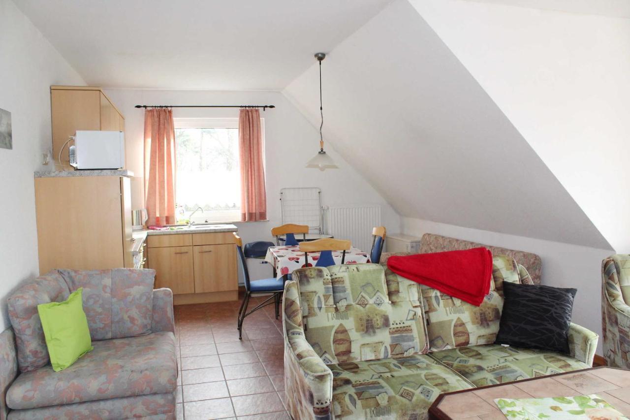 Ferienwohnungen Familie Piel Lutow Esterno foto